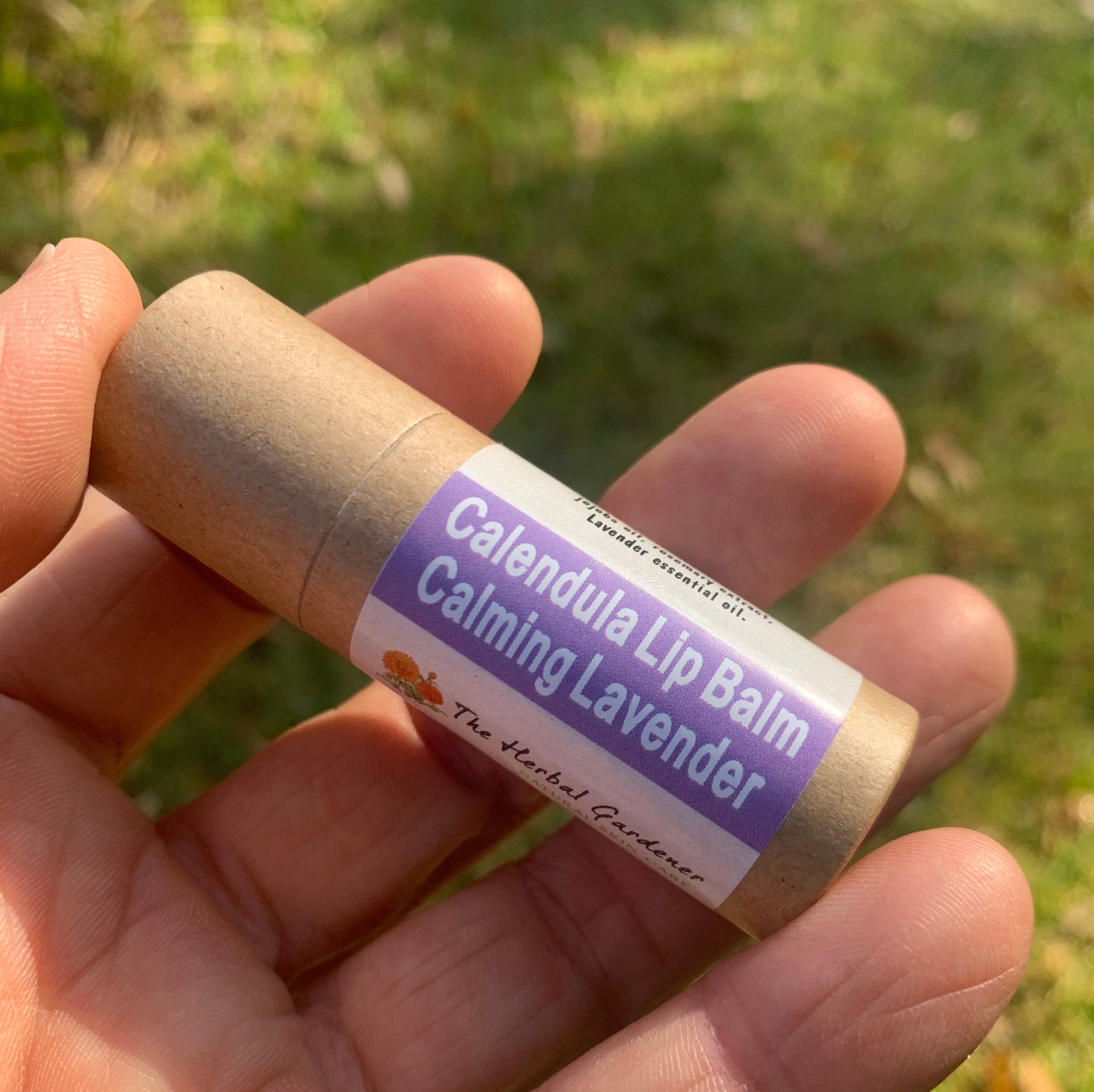 Lip balm with calendula oil