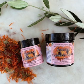 calendula cream showing results in case of eczema and psoriasis, natural ingredients, free of essential oil, parabens, artificial fragrances, contains calendula extract and calendula oil.