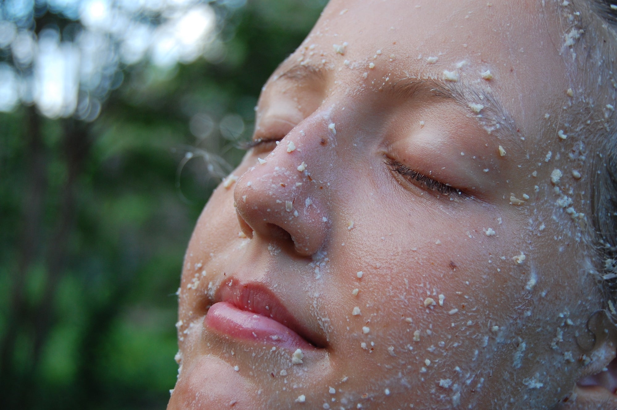 Easy and simple home made face scrub - The Herbal Gardener