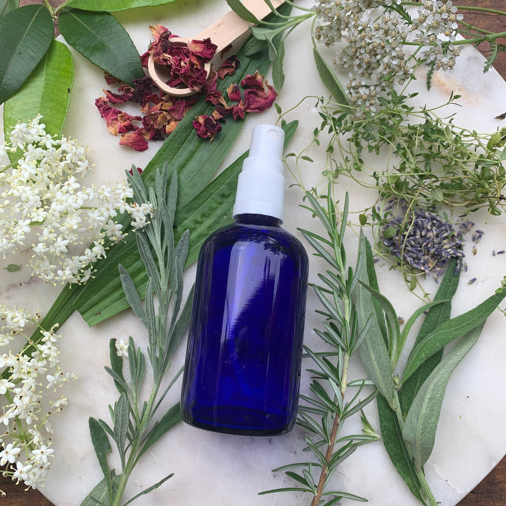 What does a face toner do? - The Herbal Gardener
